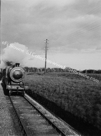 LOCO 327 APPROACHING DUBLIN GSR